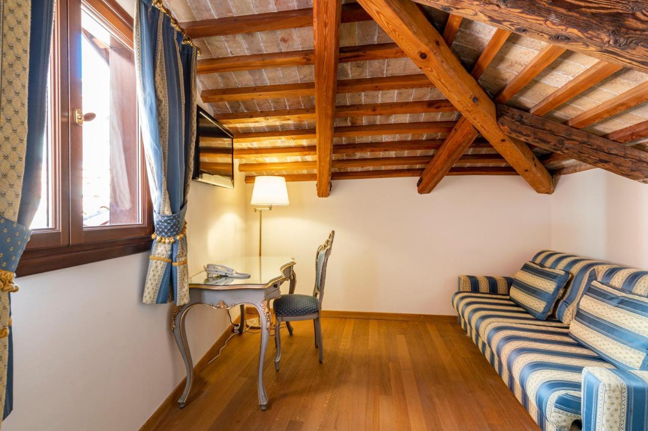 Hotel Bella Venezia